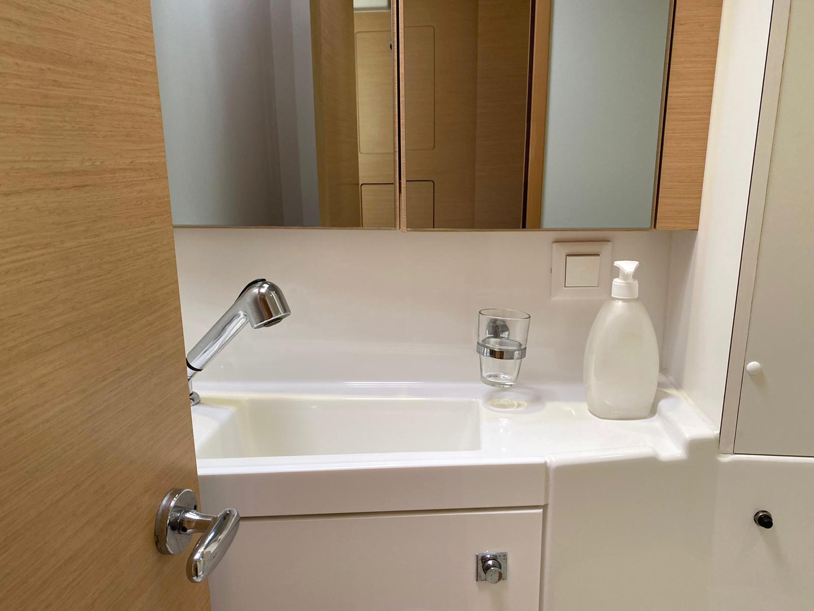 Lagoon 39, picture 30