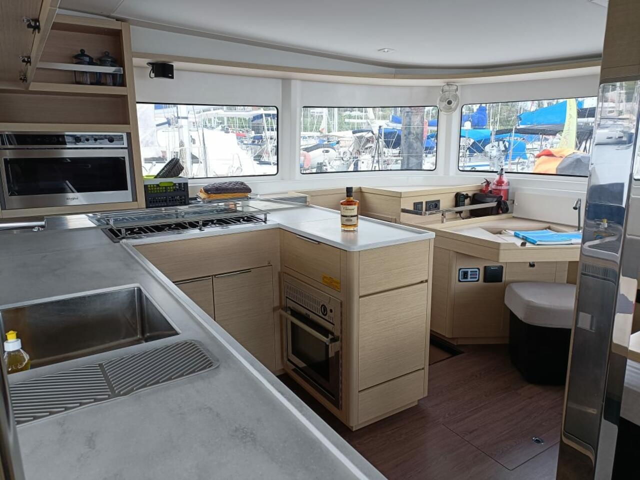 Lagoon 46 - 4 + 2 cab., picture 15