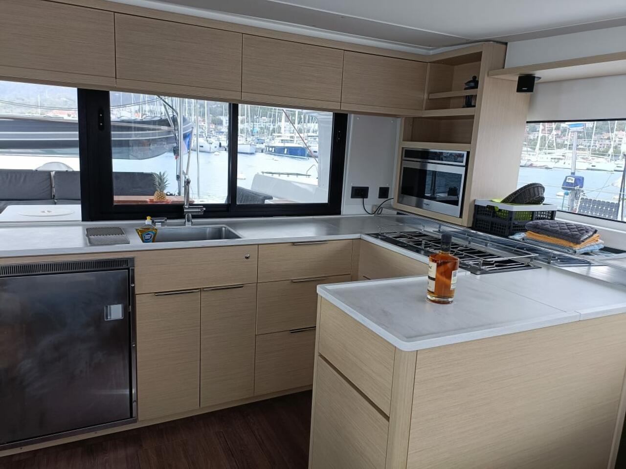 Lagoon 46 - 4 + 2 cab., picture 17