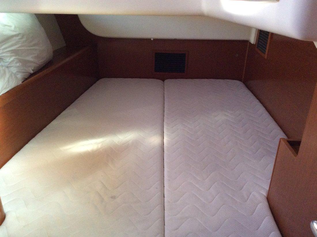 Oceanis 43, picture 8