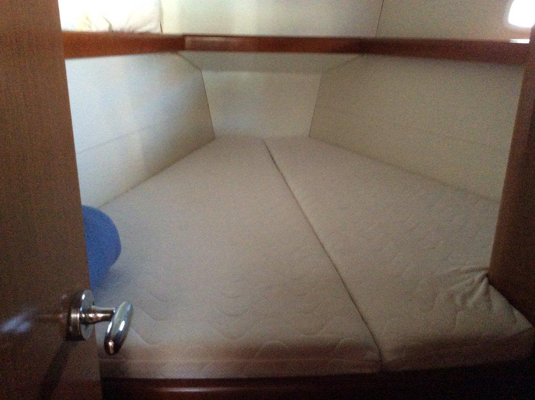 Oceanis 43, picture 7