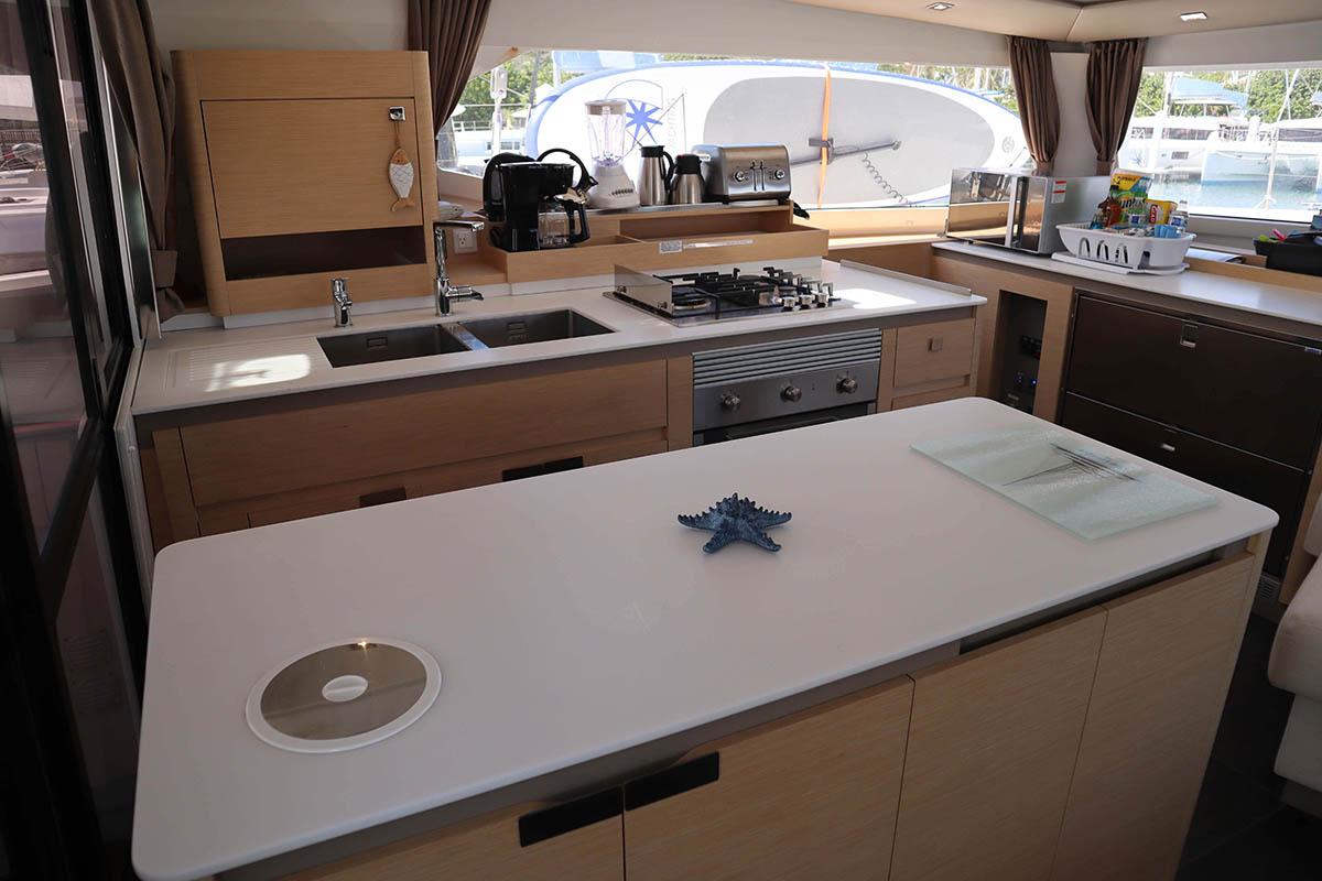 Fountaine Pajot Aura 51 - 6 cab, picture 24