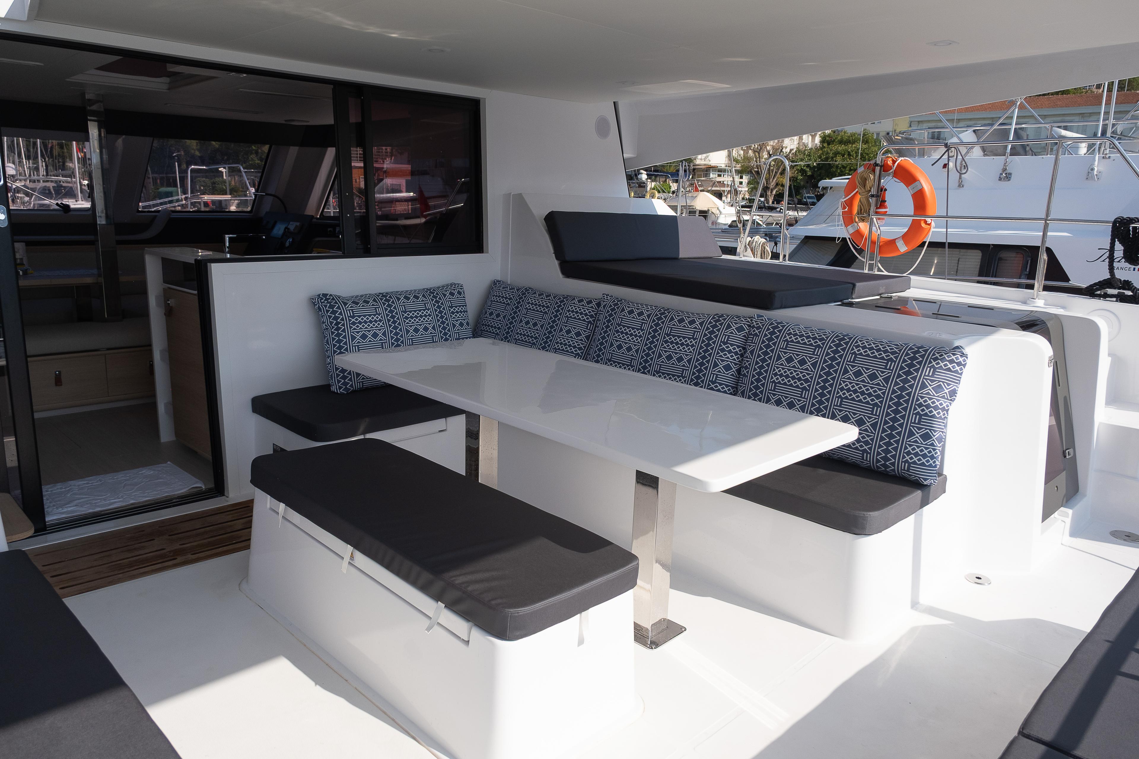 Aventura 45, picture 6