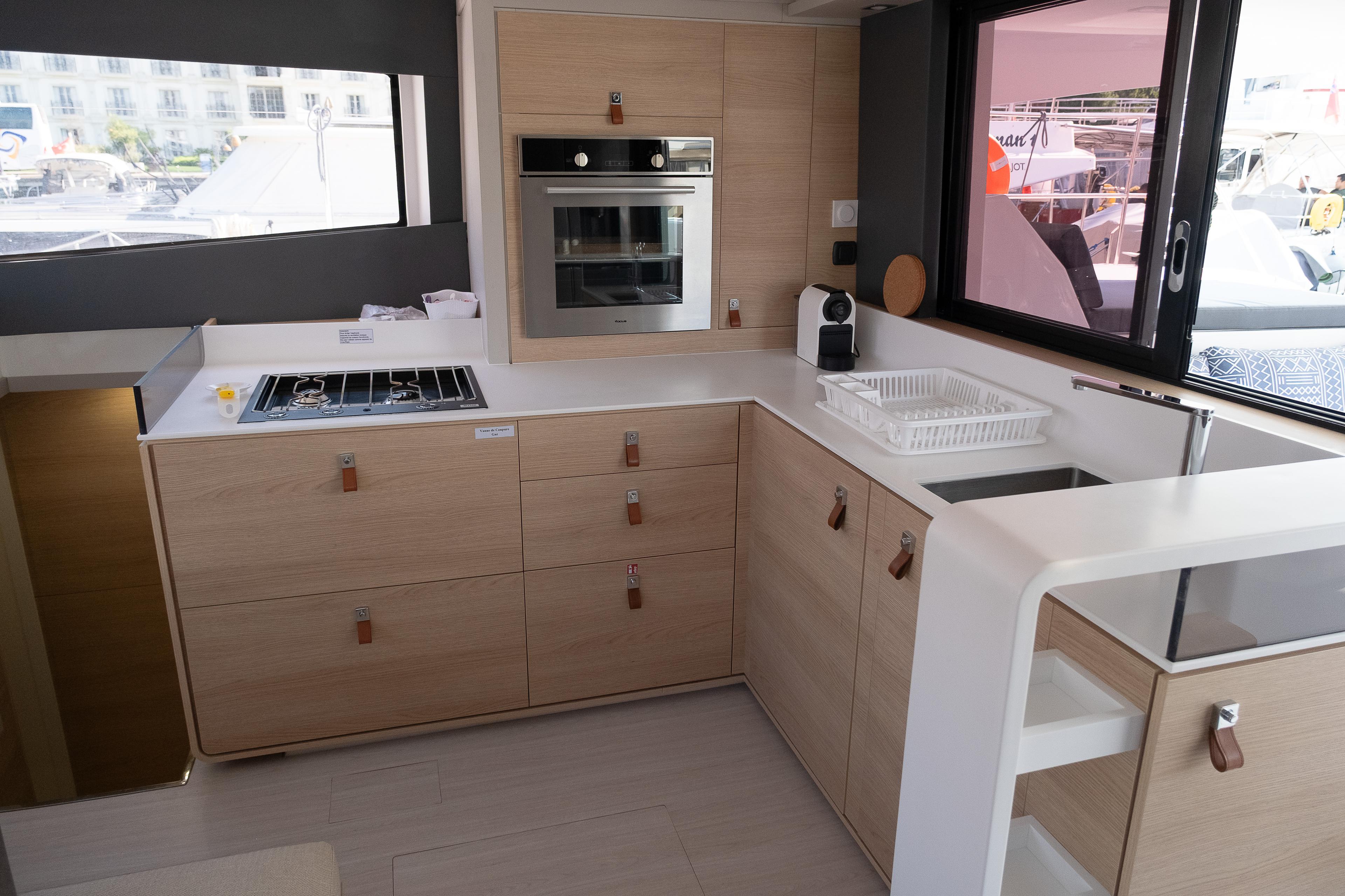 Aventura 45, picture 14