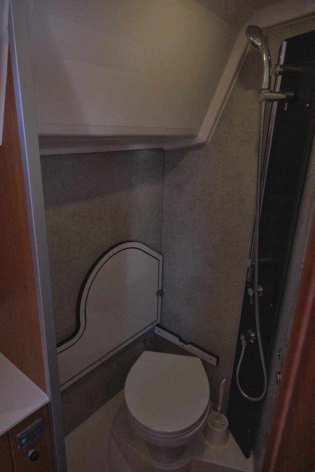 Bavaria C42, picture 20