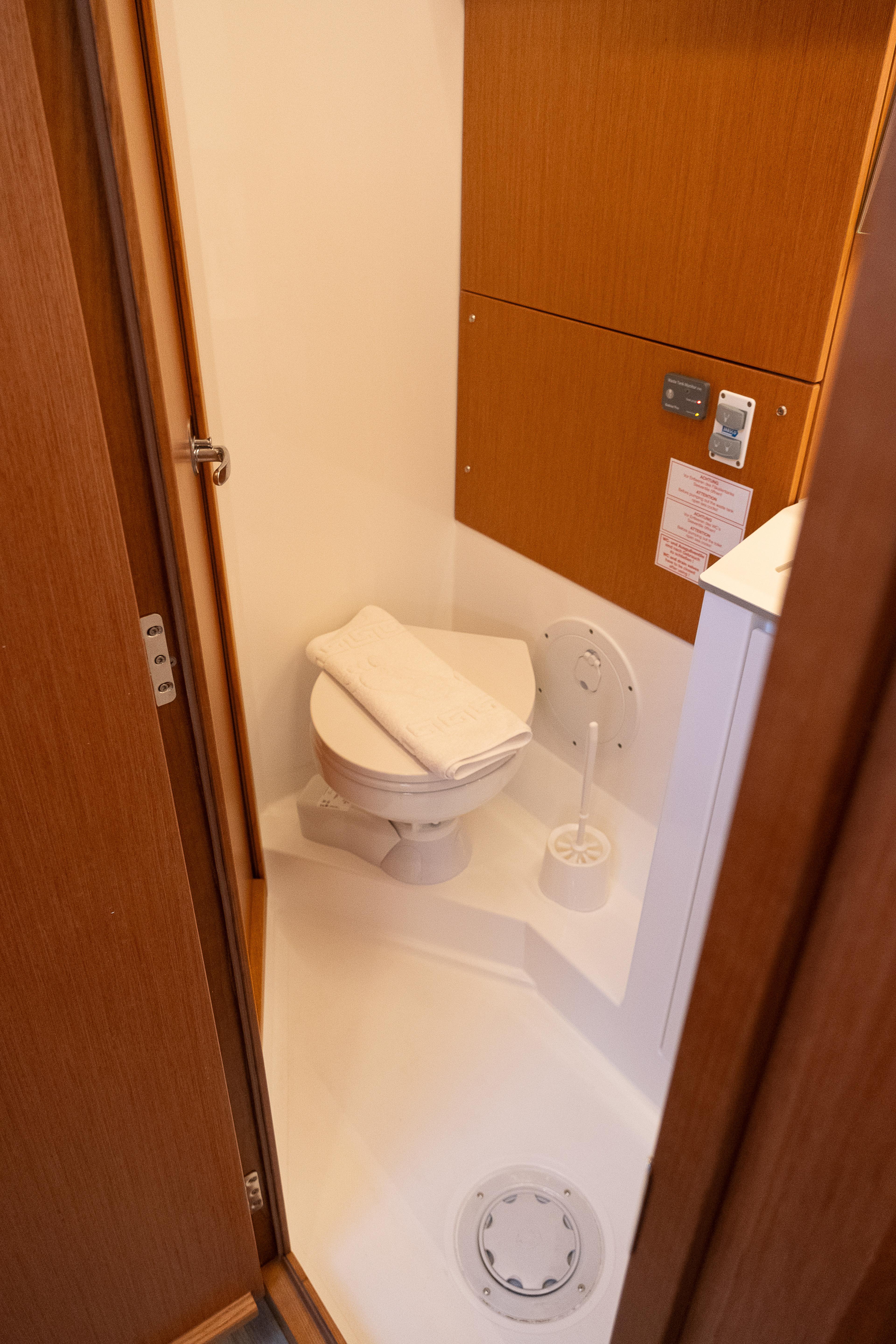 Bavaria C46 - 5 cab., picture 30