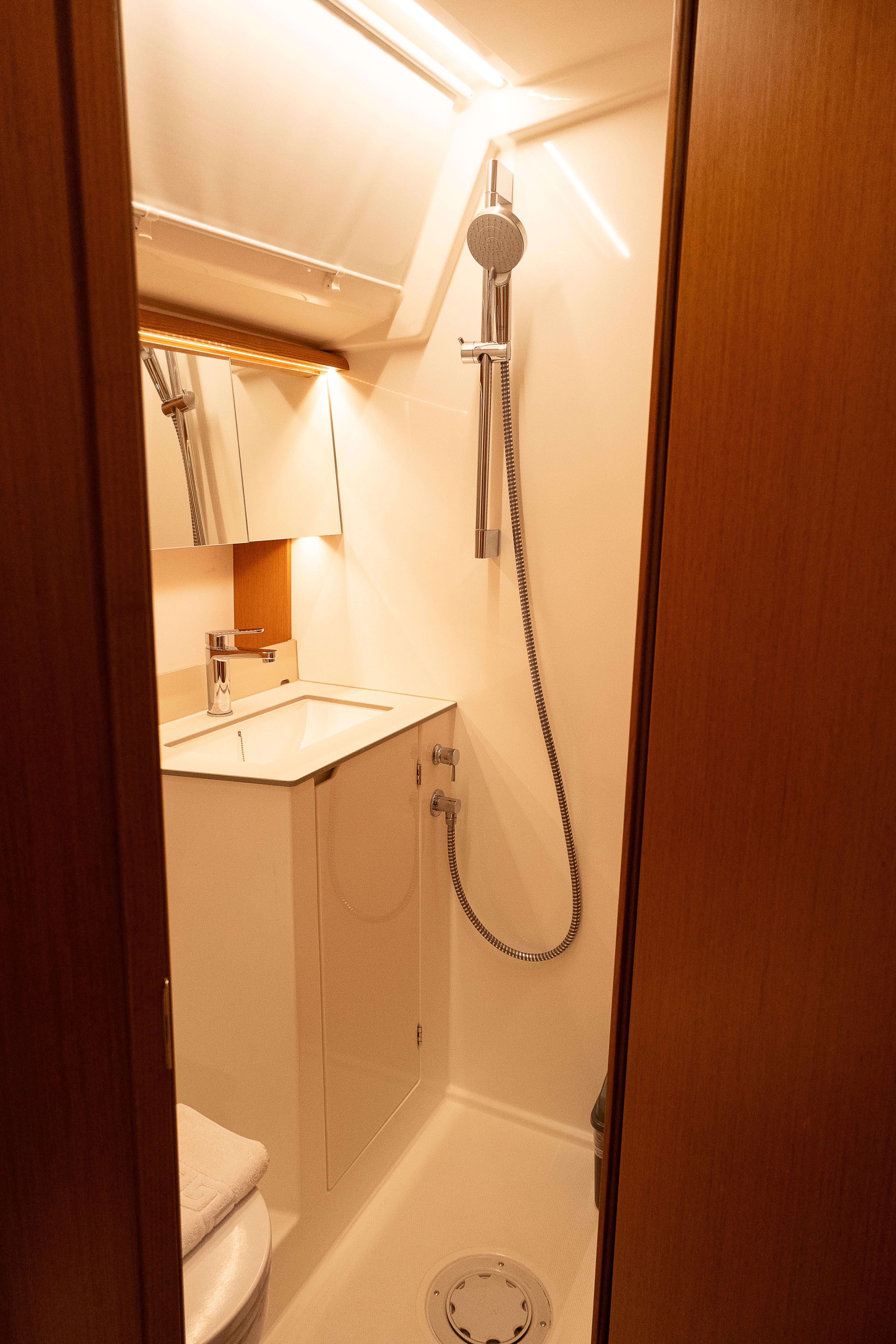 Bavaria C46 - 5 cab., picture 31