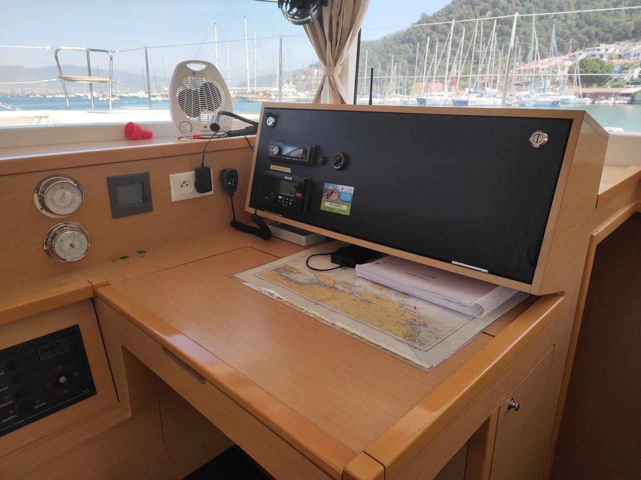 Lagoon 400 - 4 + 2 cab., picture 30