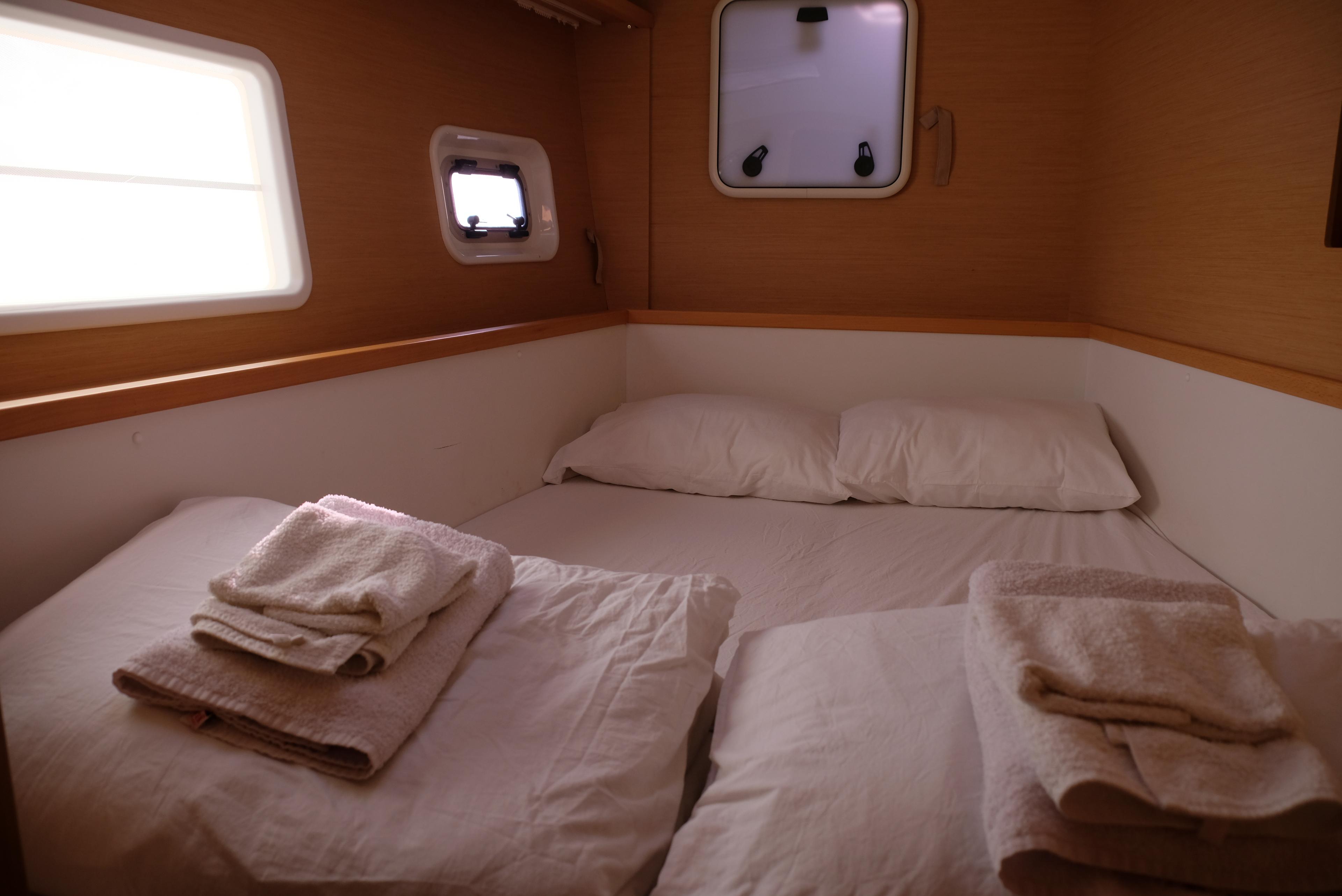 Lagoon 400 - 4 + 2 cab., picture 9