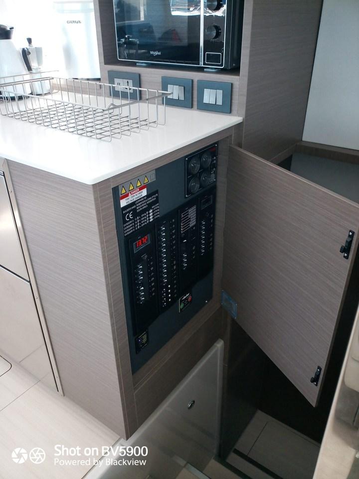 Leopard 50 - 5 + 1 cab, picture 13