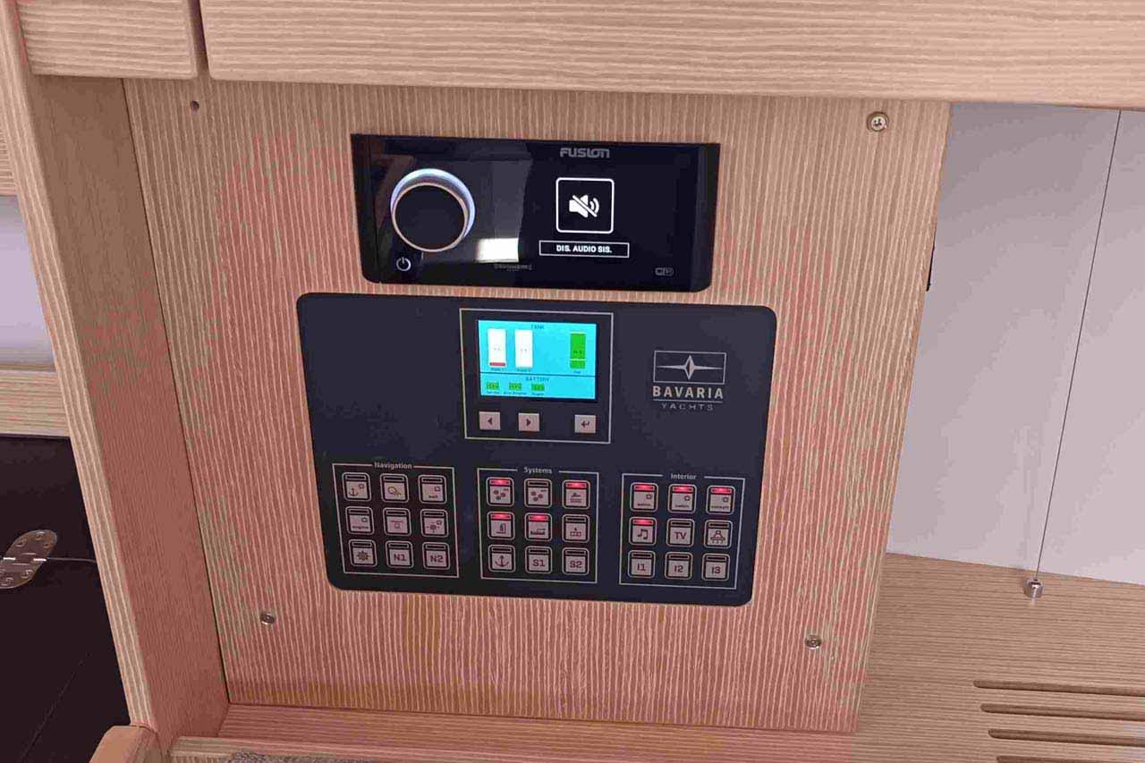 Bavaria C38 - Le petit Mami, picture 11