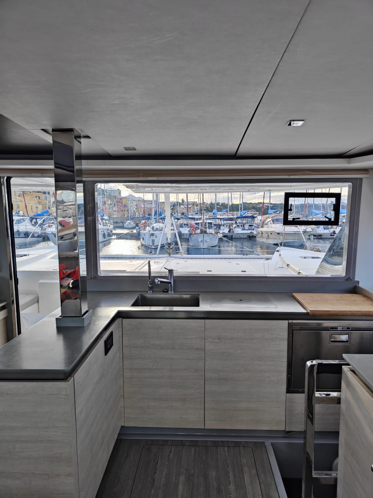 Leopard 50 - 5 + 1 cab, picture 5