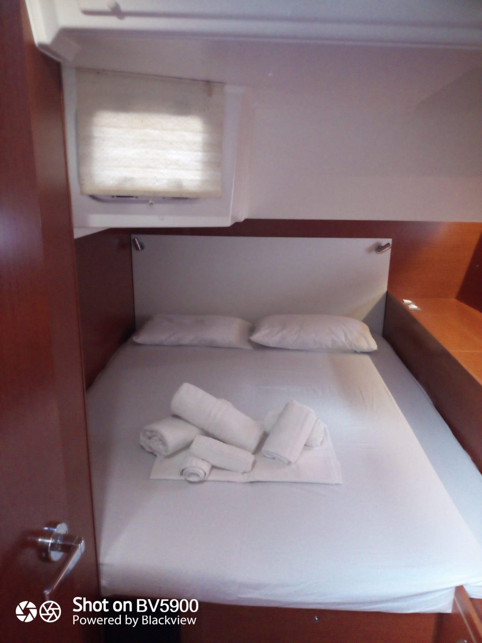 Oceanis 51.1 - 5 + 1 cab., picture 4