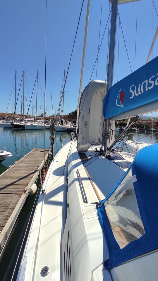 Oceanis 46.1, picture 8