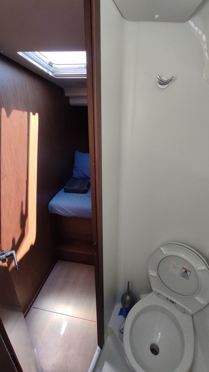 Oceanis 46.1, picture 18