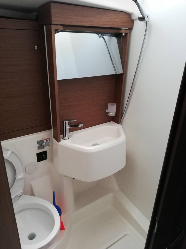 Oceanis 51.1 - 5 + 1 cab., picture 11