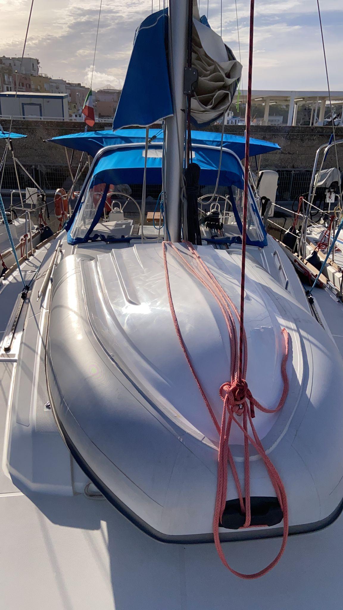 Oceanis 38.1, picture 4