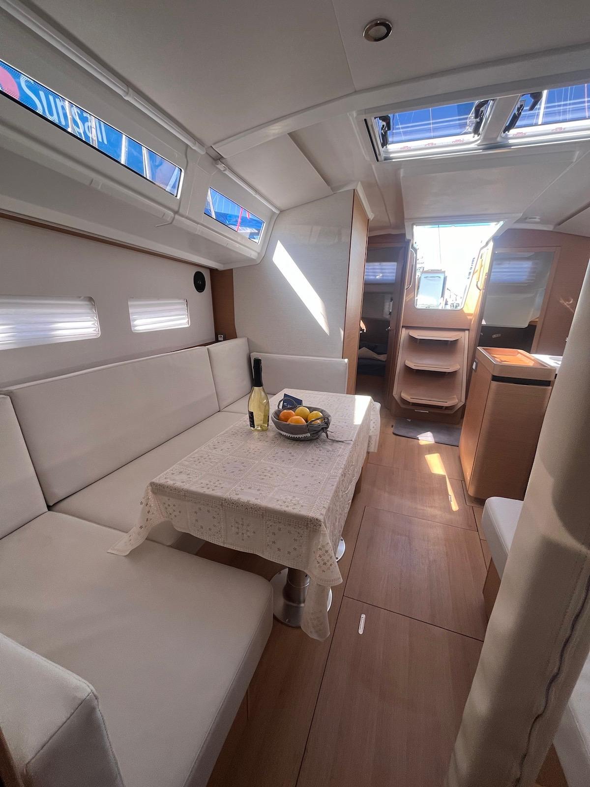 Sun Odyssey 410 - 3 cab., picture 5