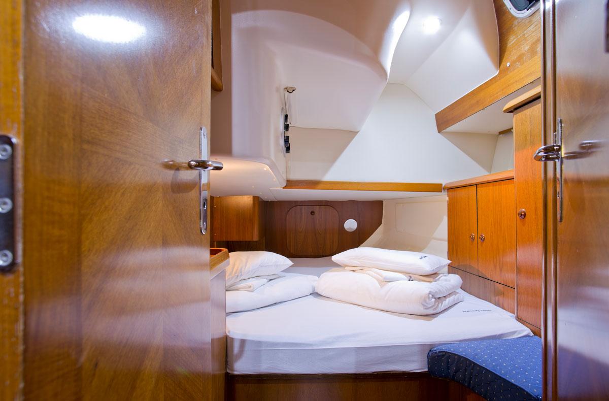 Sun Odyssey 52.2 - 4 cab. - Slow, picture 11