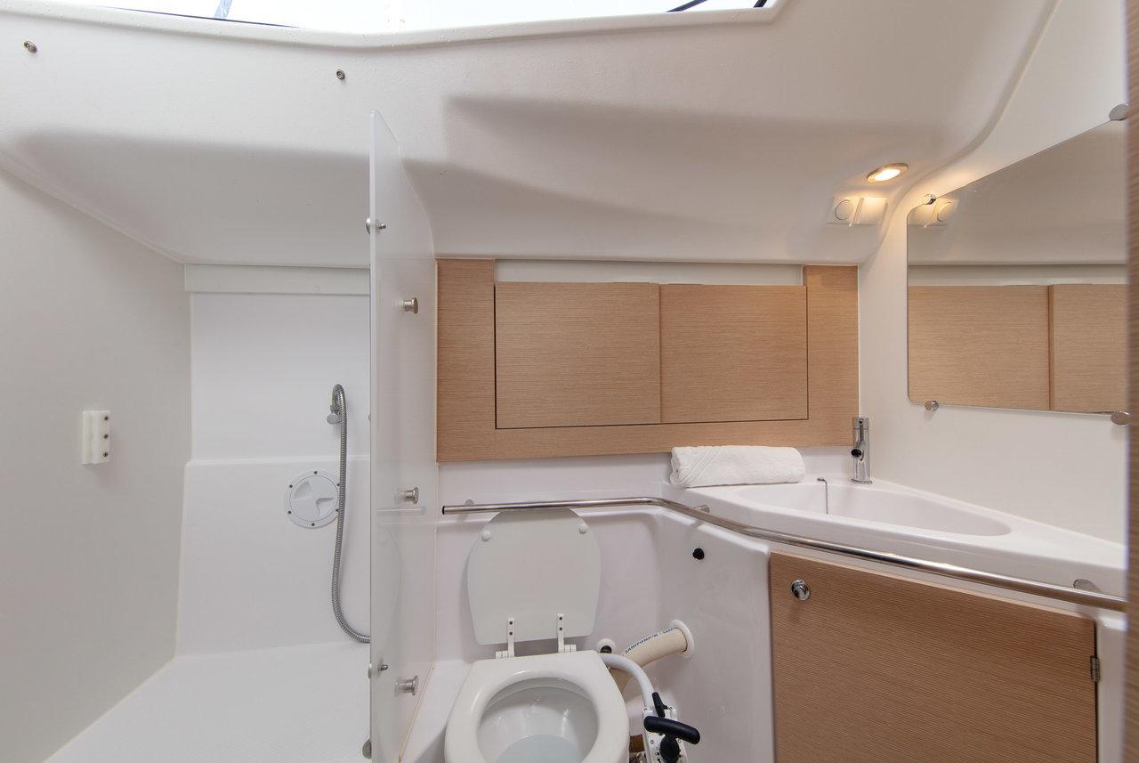 Elan Impression 45, picture 13