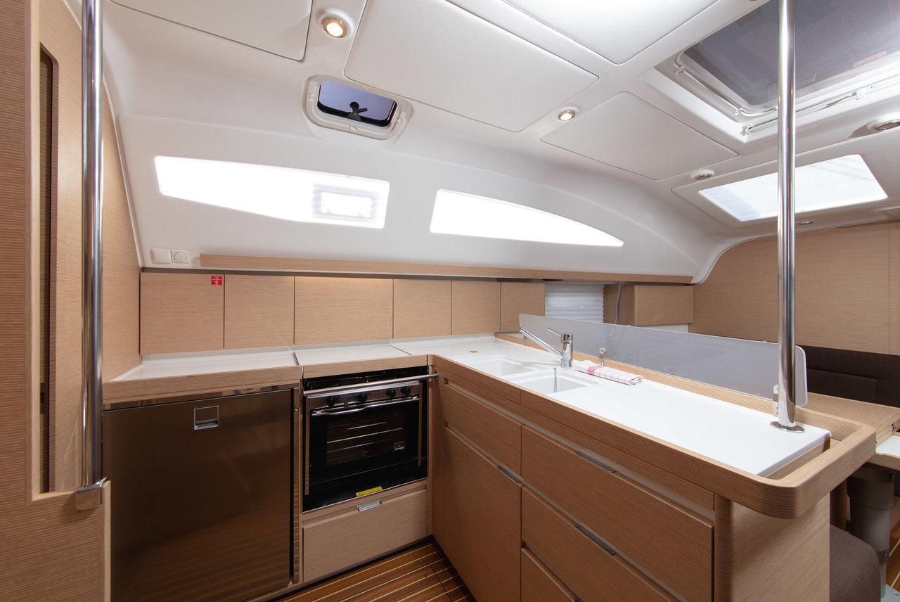 Elan Impression 45, picture 8