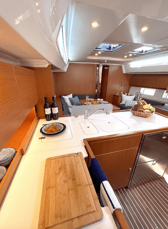 Bavaria C45 - 5 cab., picture 7