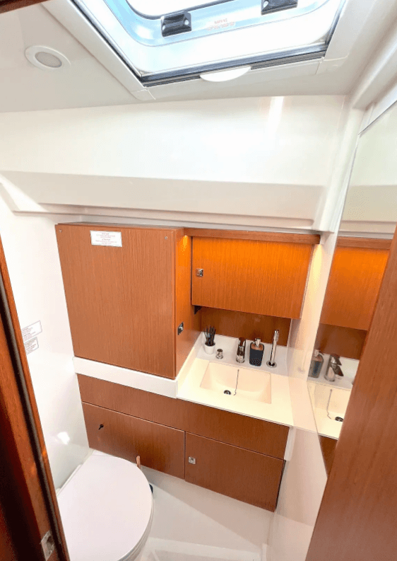 Bavaria C45 - 5 cab., picture 11