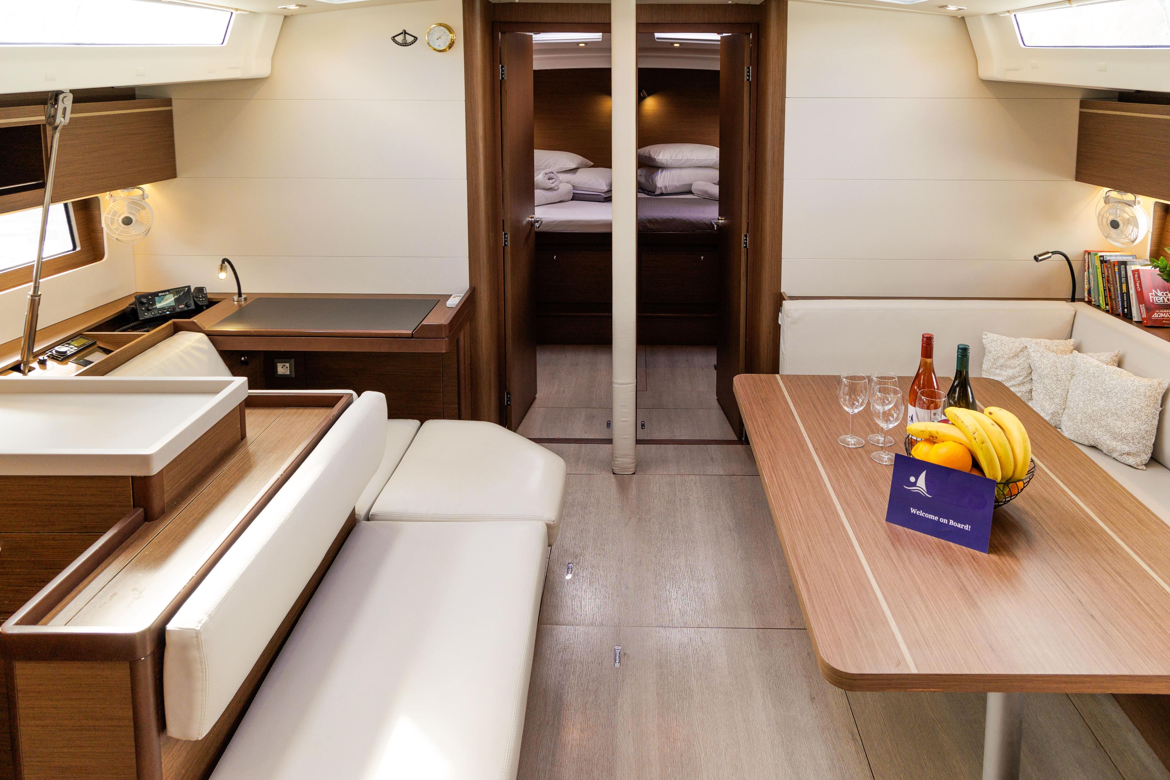 Oceanis 51.1 - 5 + 1 cab., picture 8