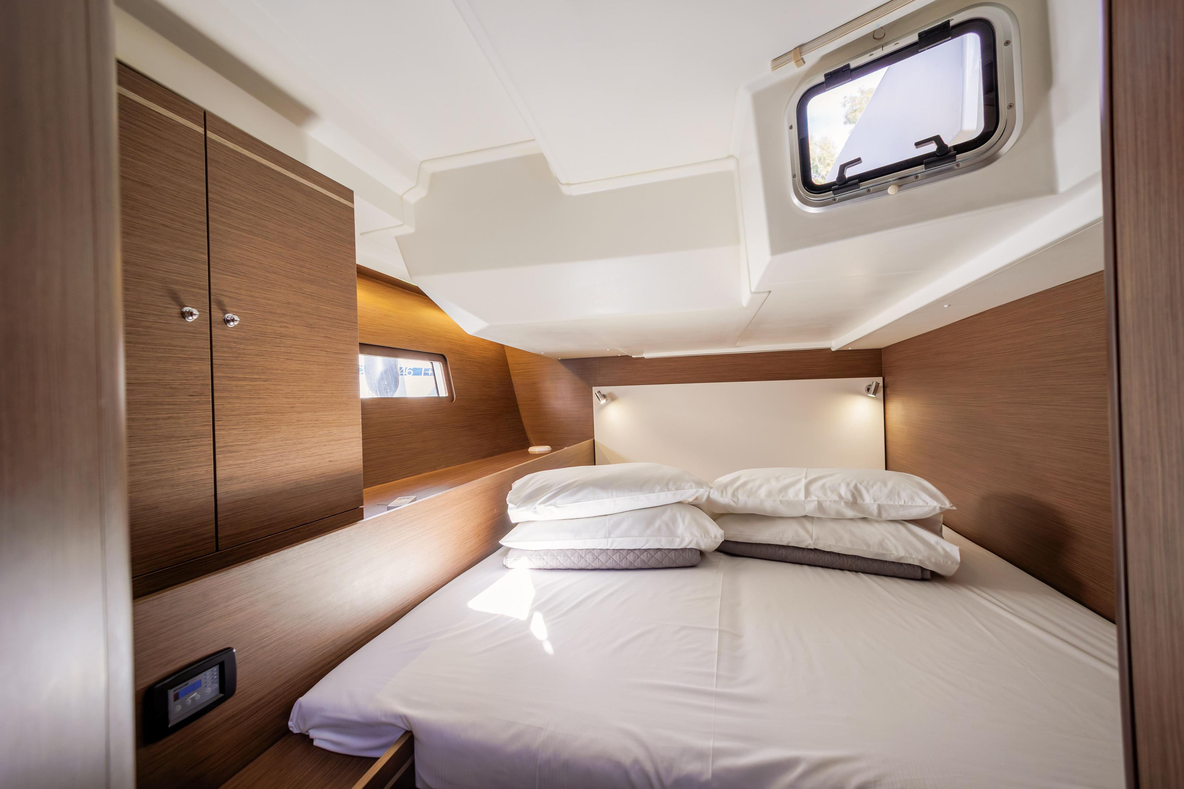 Oceanis 51.1 - 5 + 1 cab., picture 12