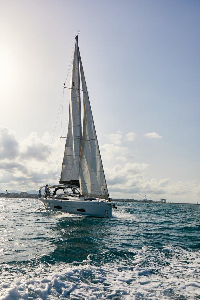 Dufour 470 - 5 + 1 cab. - Kaito, picture 5