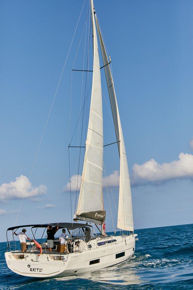 Dufour 470 - 5 + 1 cab. - Kaito, picture 9