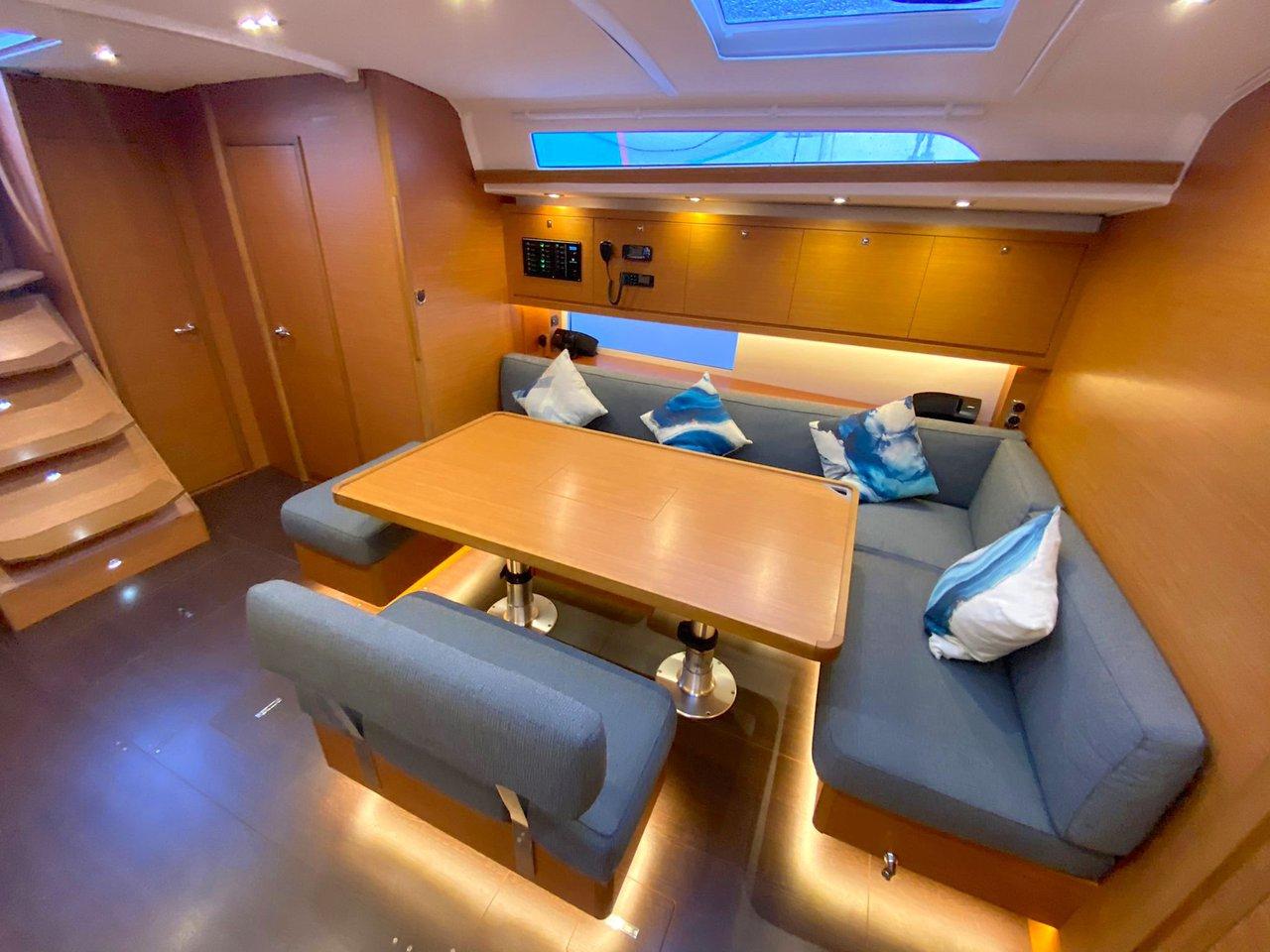 Dufour 470 - 5 cab. - Nami, picture 4