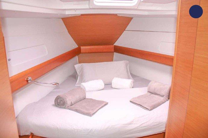 Sun Odyssey 409 - Sora, picture 9