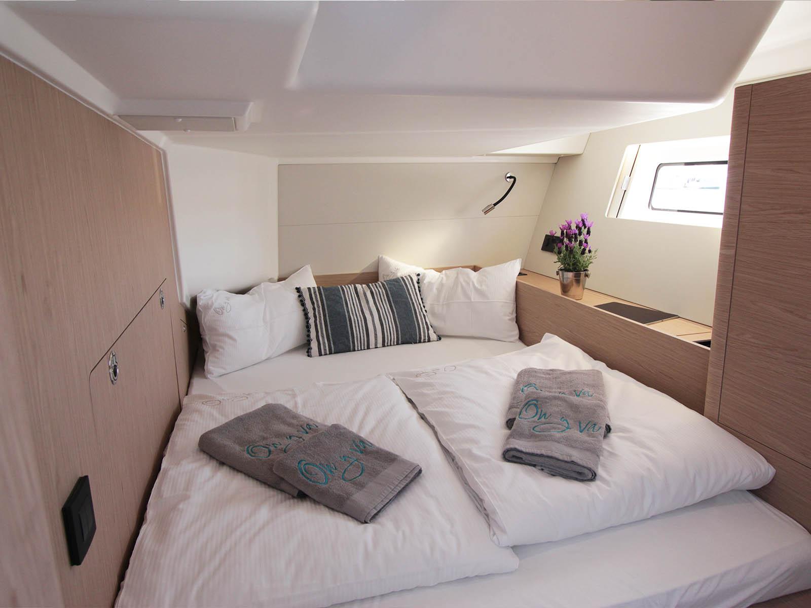 First 53 - 3 + 1 cab., picture 13