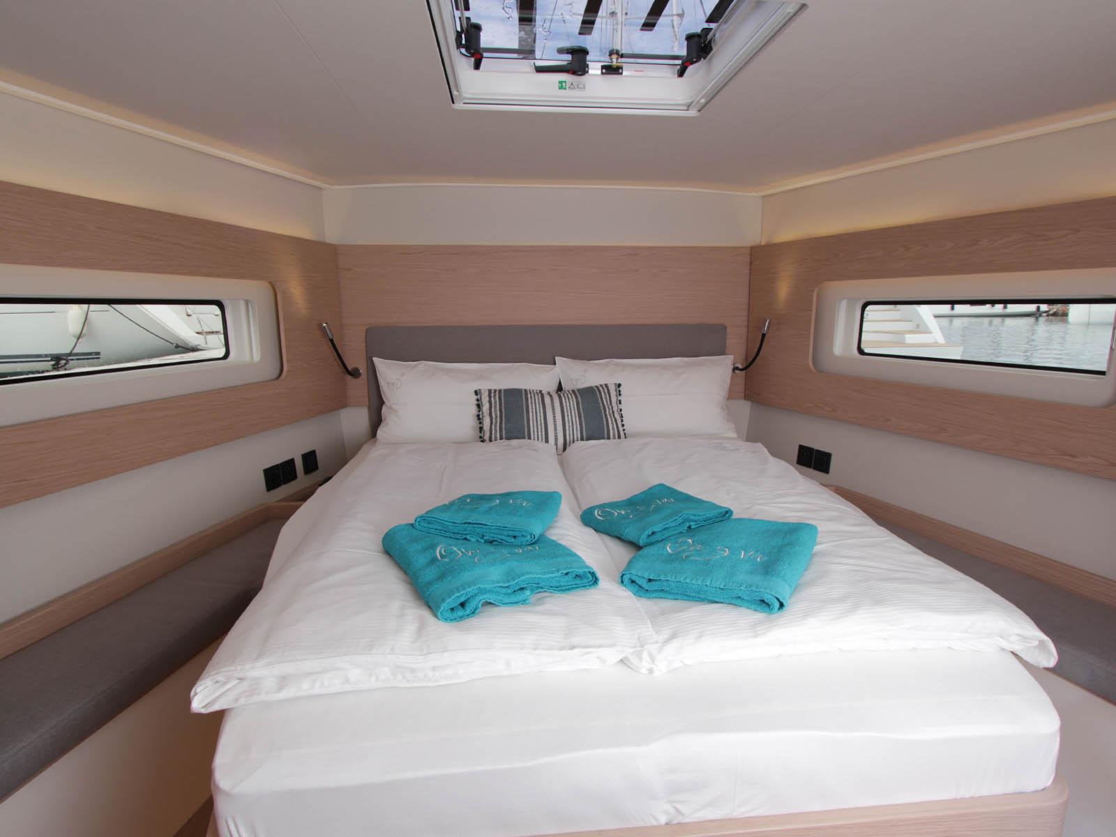 First 53 - 3 + 1 cab., picture 12