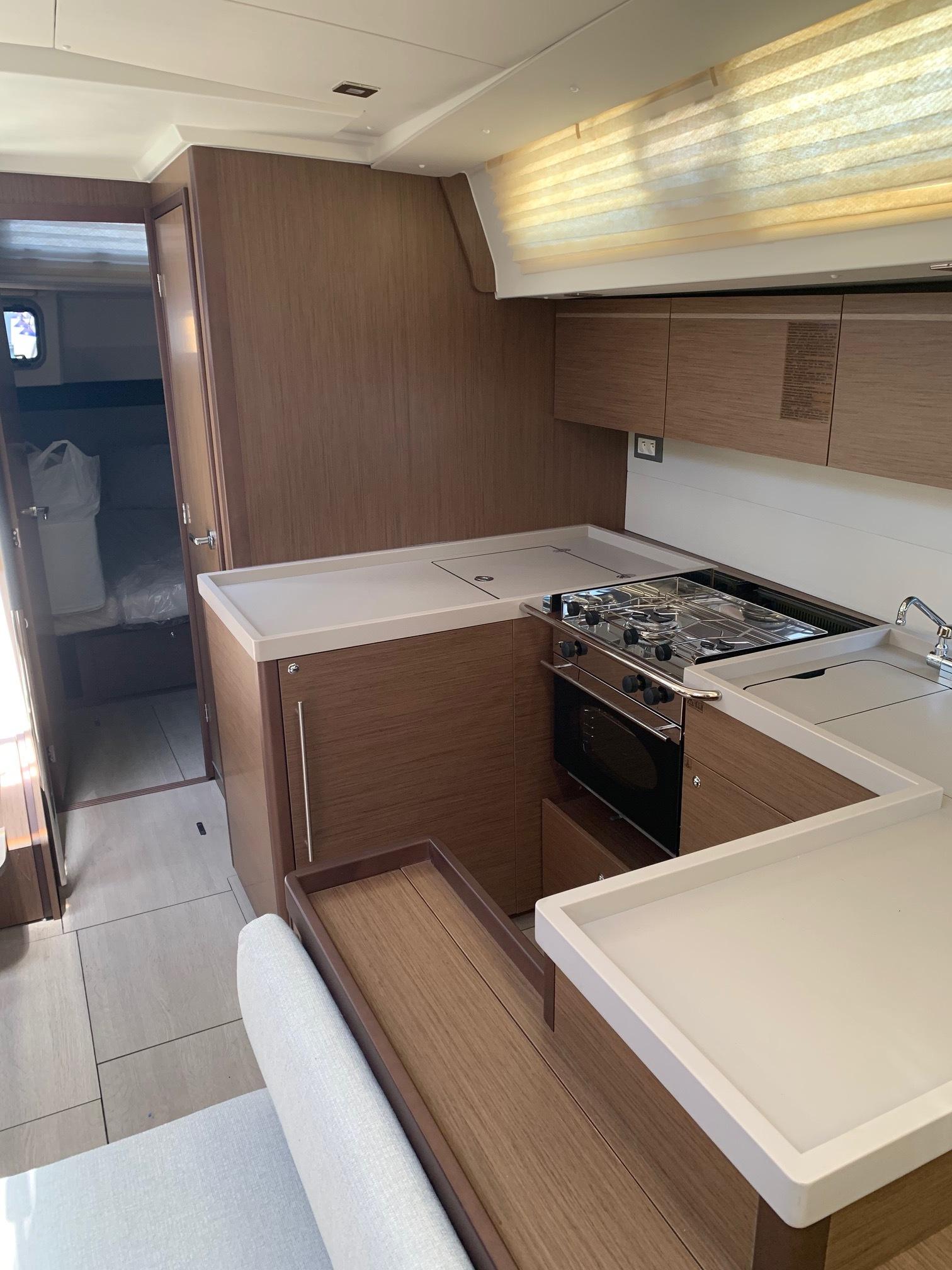 Oceanis 51.1 - 5 + 1 cab., picture 18