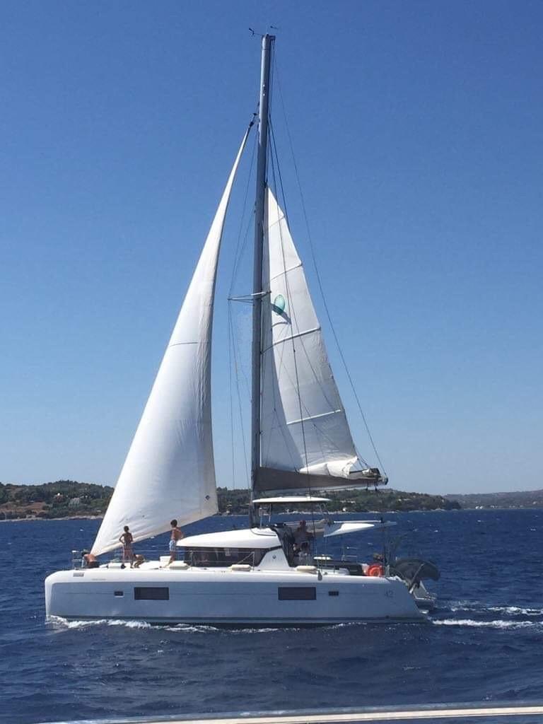 Lagoon 42 - 4 + 2 cab., picture 1