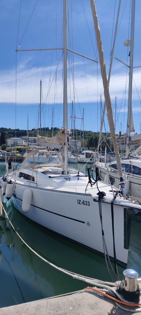 Dufour 350 GL, picture 4