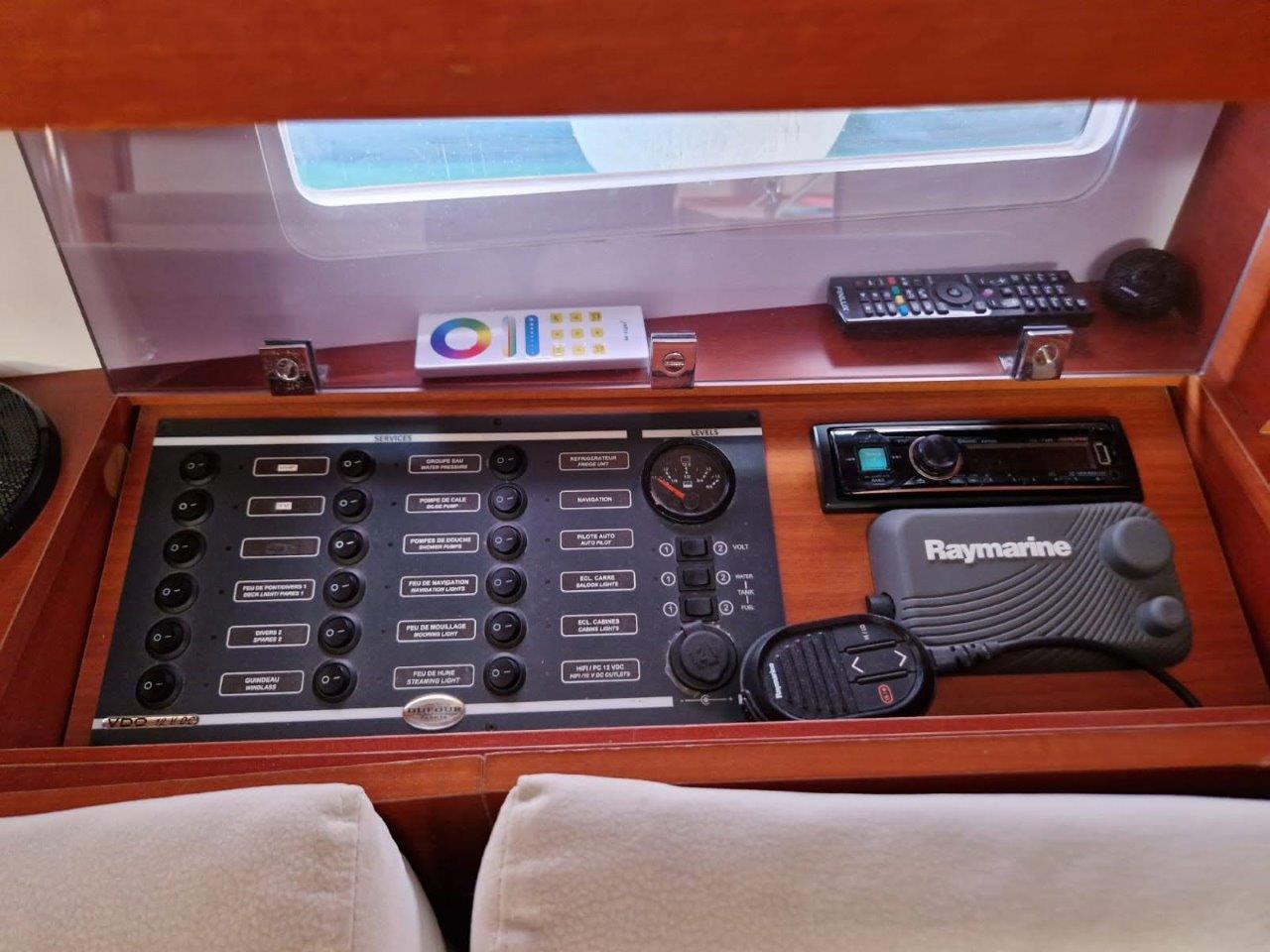 Dufour 350 GL, picture 7