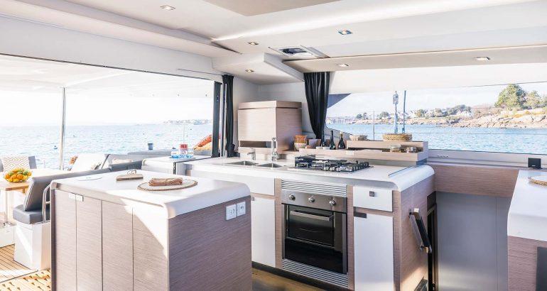 Fountaine Pajot Aura 51 SMART ELECTRIC - 6 + 2 cab., picture 10