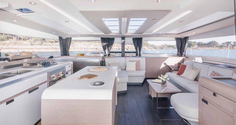 Fountaine Pajot Aura 51 SMART ELECTRIC - 6 + 2 cab., picture 9