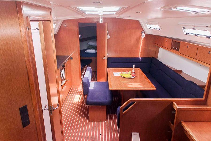 Bavaria Cruiser 40, picture 9