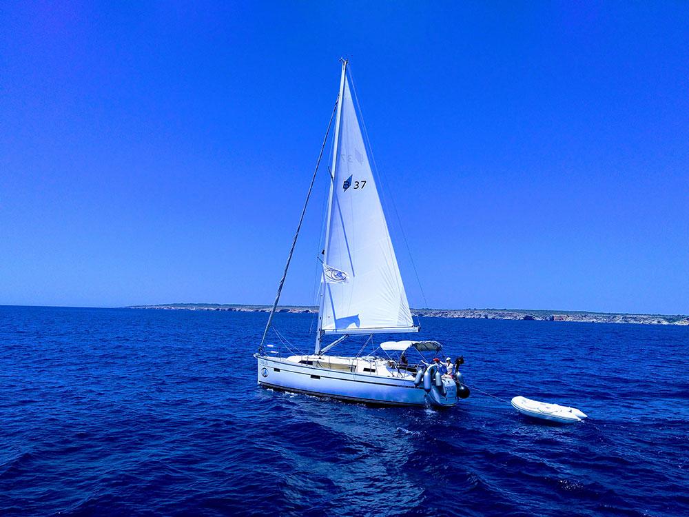 Bavaria Cruiser 37 - 3 cab. - Chilly Lilly, picture 4