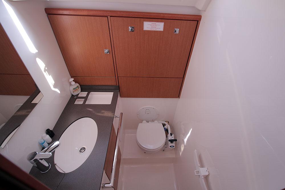 Bavaria Cruiser 46 - 4 cab. - Casino Royale, picture 11