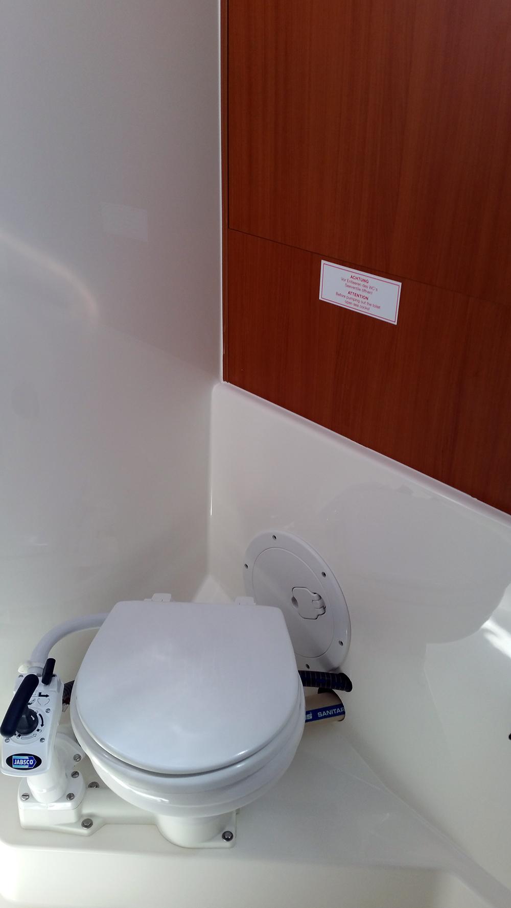 Bavaria Cruiser 50 - Silver Cloud , picture 12