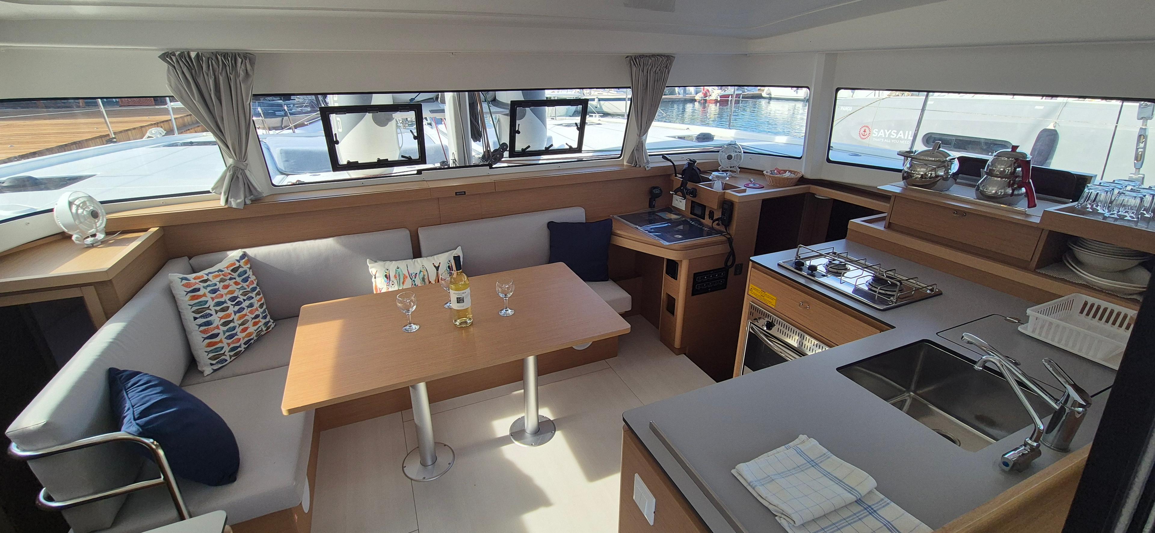 Excess 11 - 4 + 1 + 1 cab., picture 8