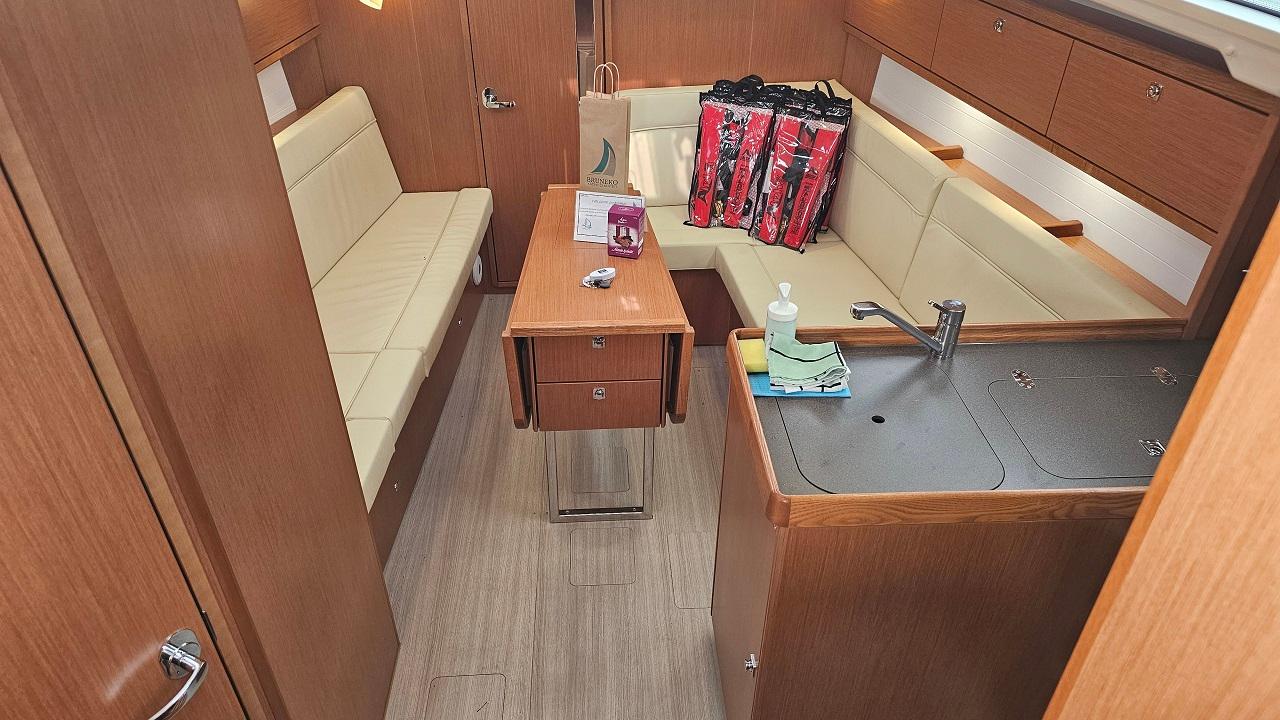 Bavaria Cruiser 34 Style - 3 cab., picture 6