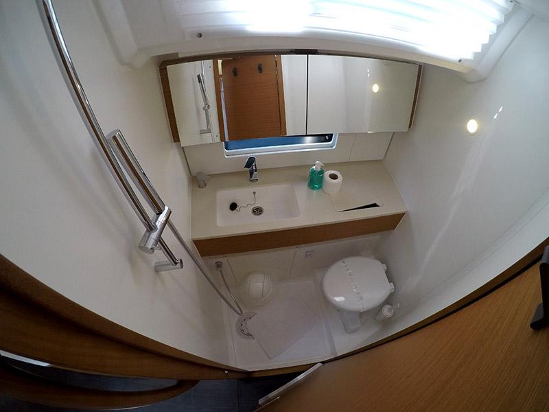Dufour 44 - 4 cab, picture 15