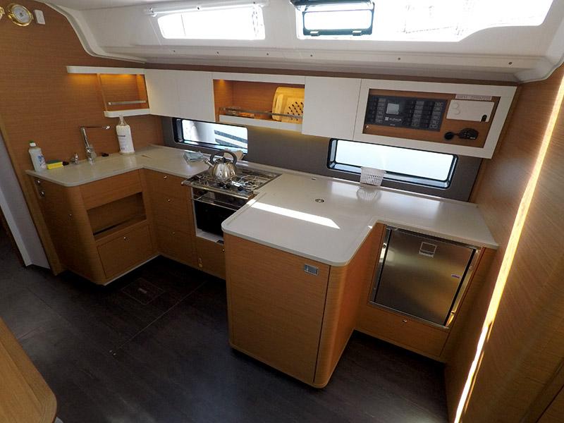 Dufour 44 - 4 cab, picture 9