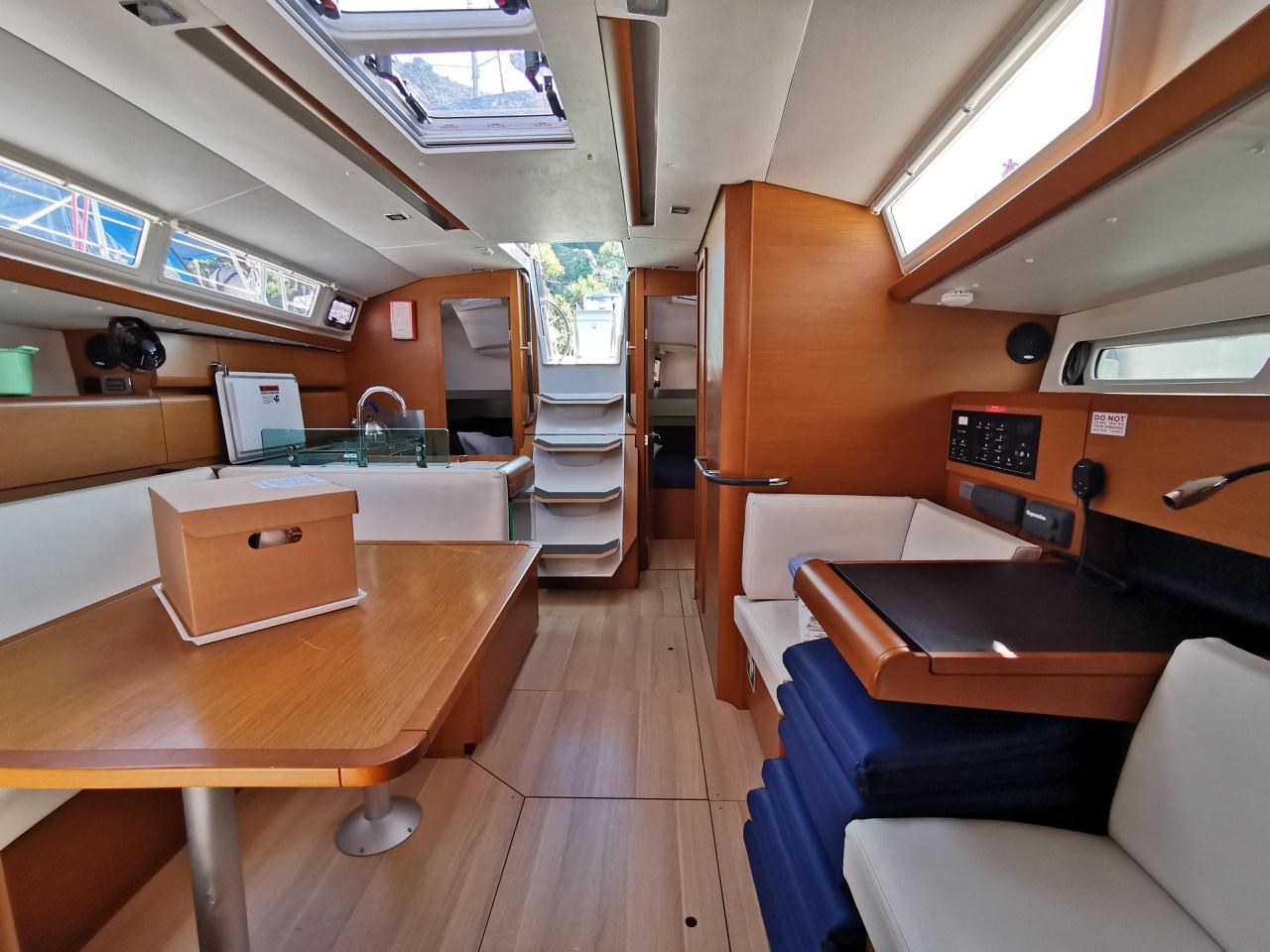 Sun Odyssey 419 - 3 cab., picture 5